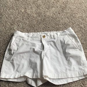 White Old Navy shorts